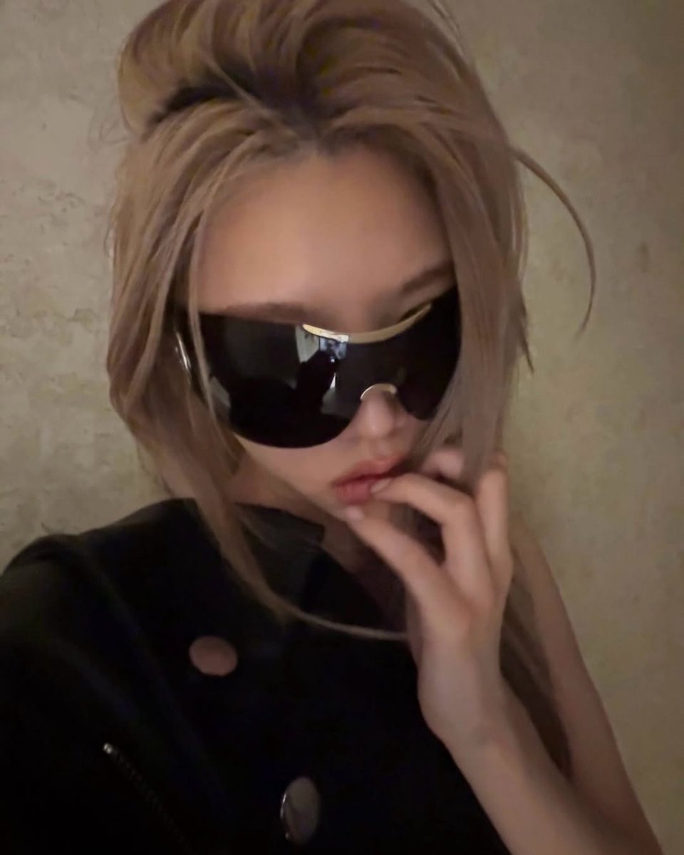 adp pics tweet media