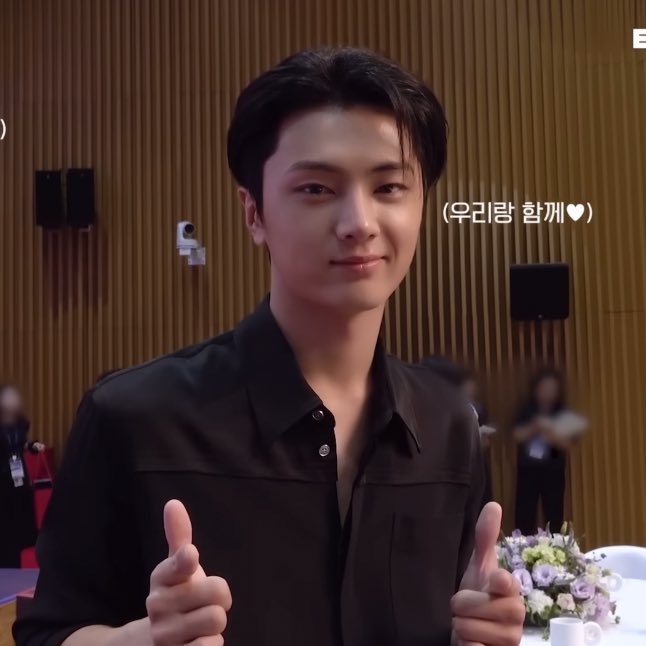 cookie.. tweet media