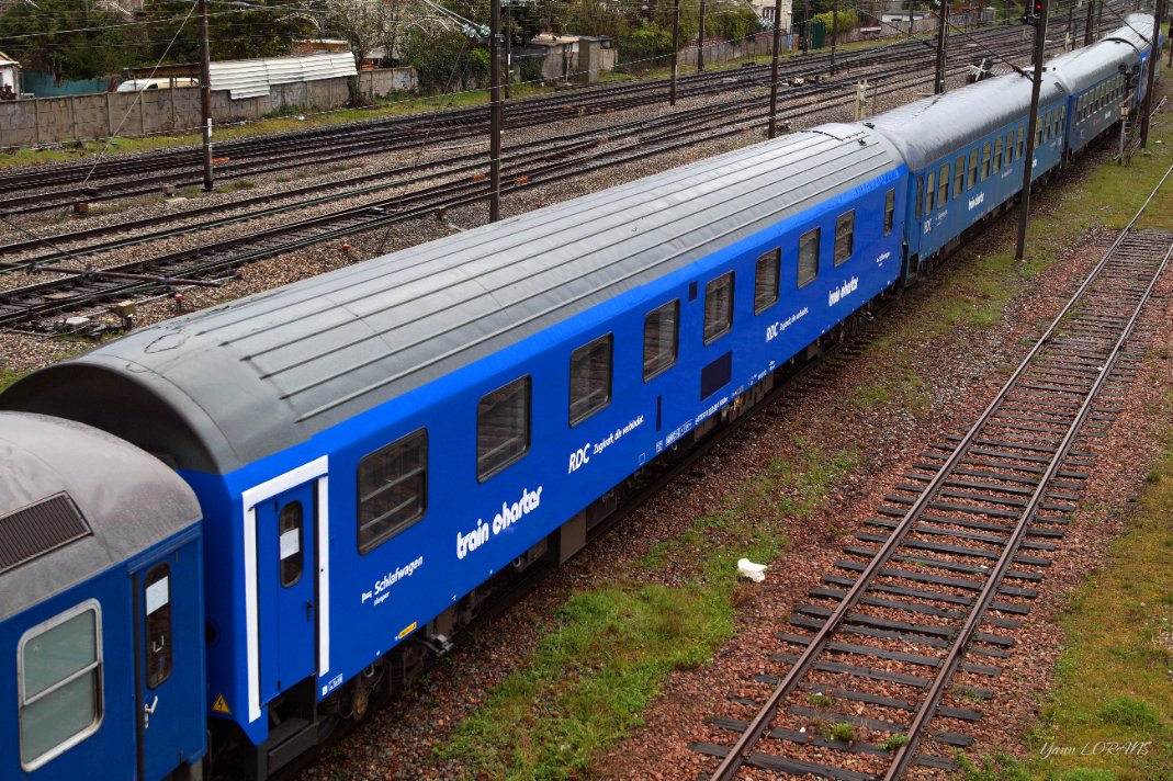 xc_43184 tweet media