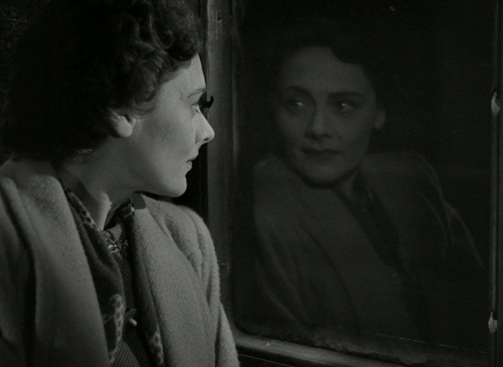 Lost In Film tweet media