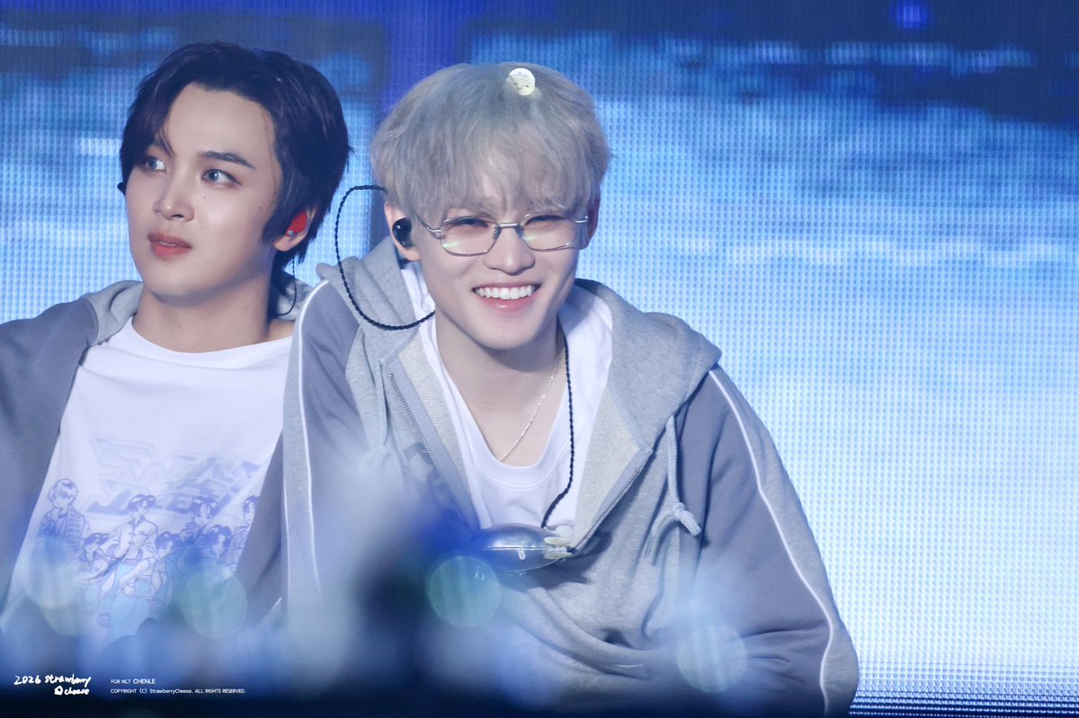 𝐒𝐭𝐫𝐚𝐰𝐛𝐞𝐫𝐫𝐲𝐂𝐡𝐞𝐞𝐬𝐞. tweet media