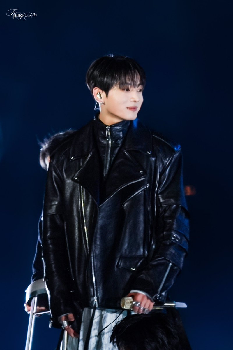 to_jungkook97's tweet photo. 260321 정국🤍

아...아직 이쁜 사진도 많이 못보냈어요
정국을 사랑해 준 여러분 감사합니다

#JUNGKOOK #BTS #ARIRANG #정국 @BTS_twt #방탄소년단 https://t.co/VlDWEM0ZAt