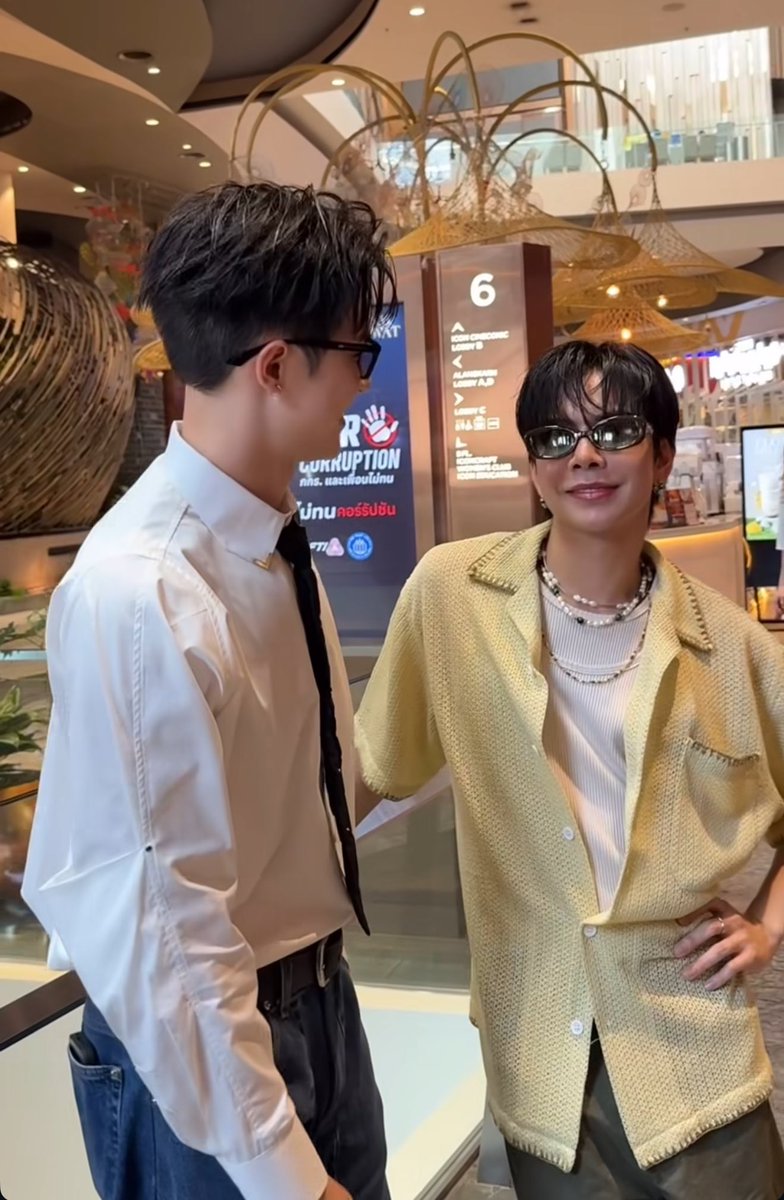 cherpun_429's tweet photo. ไหลเป็นน้ำเลยค��ะ หมายถึงน้ำตา 😭✨️

#BillyBabe https://t.co/Y0GG8x7bJj