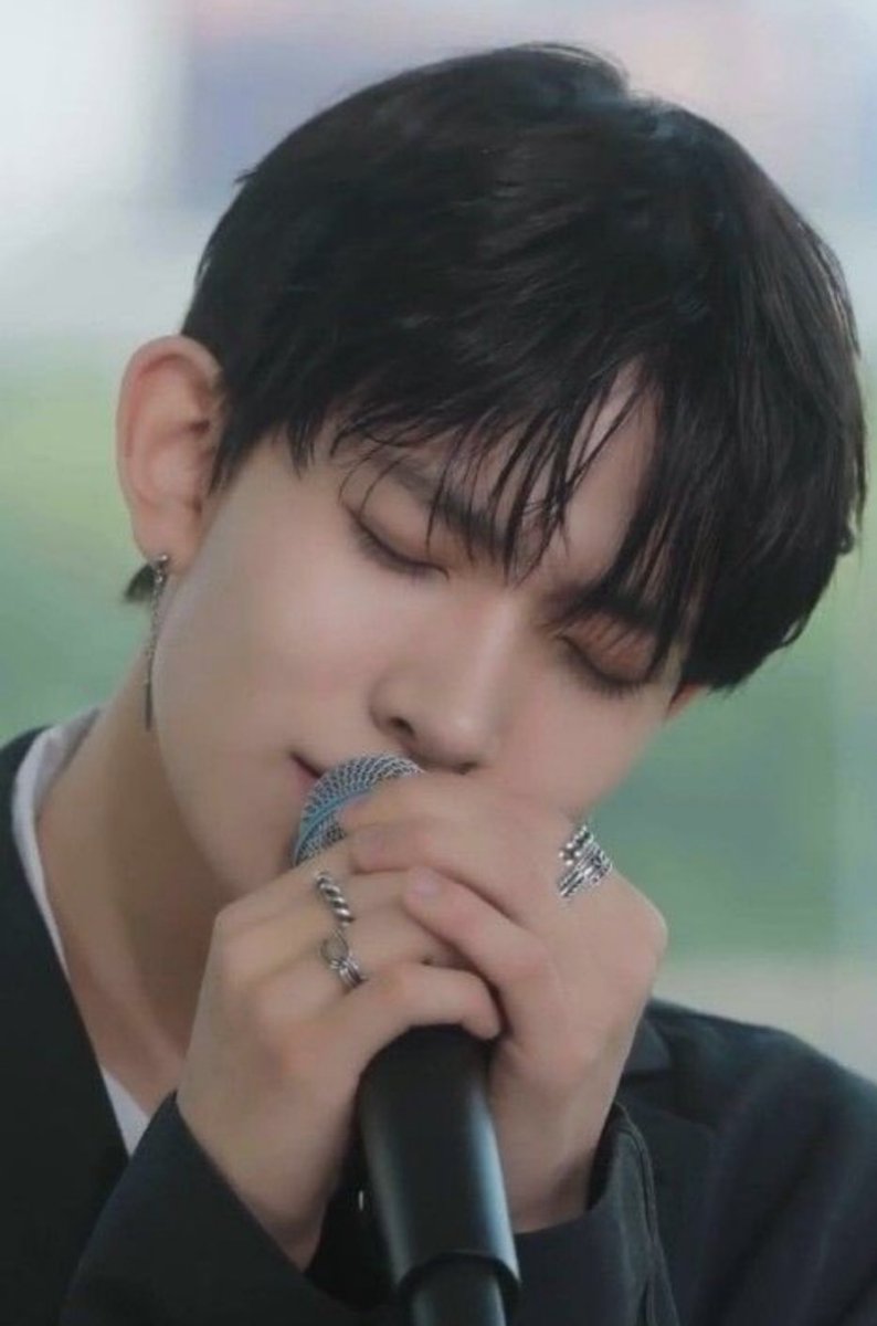 るる🍎 tweet media