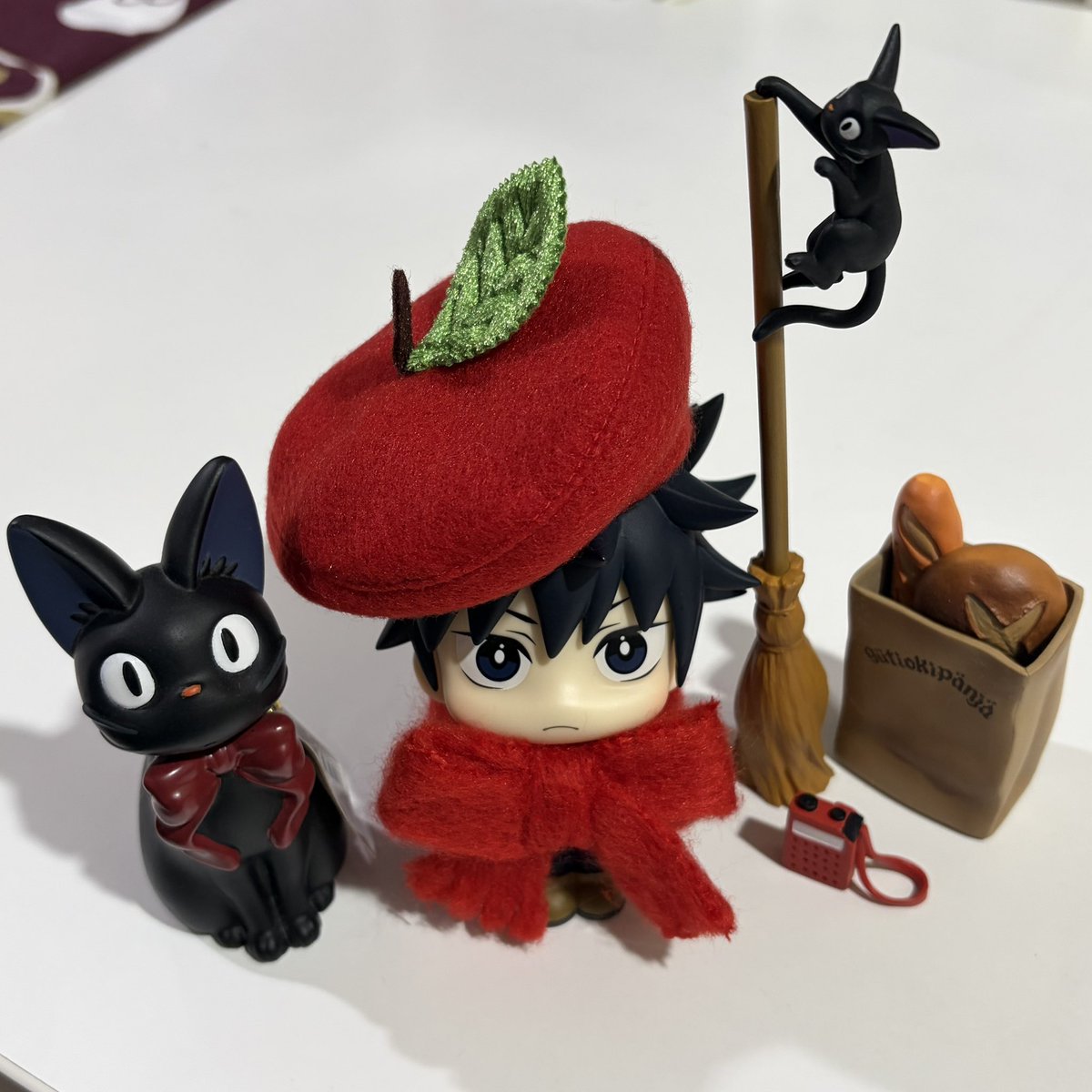 feelsoblue_'s tweet photo. Meme’s delivery service 🧹🐈‍⬛🎀 𓂃꙳⋆ ˖ https://t.co/cmUrQeAxId