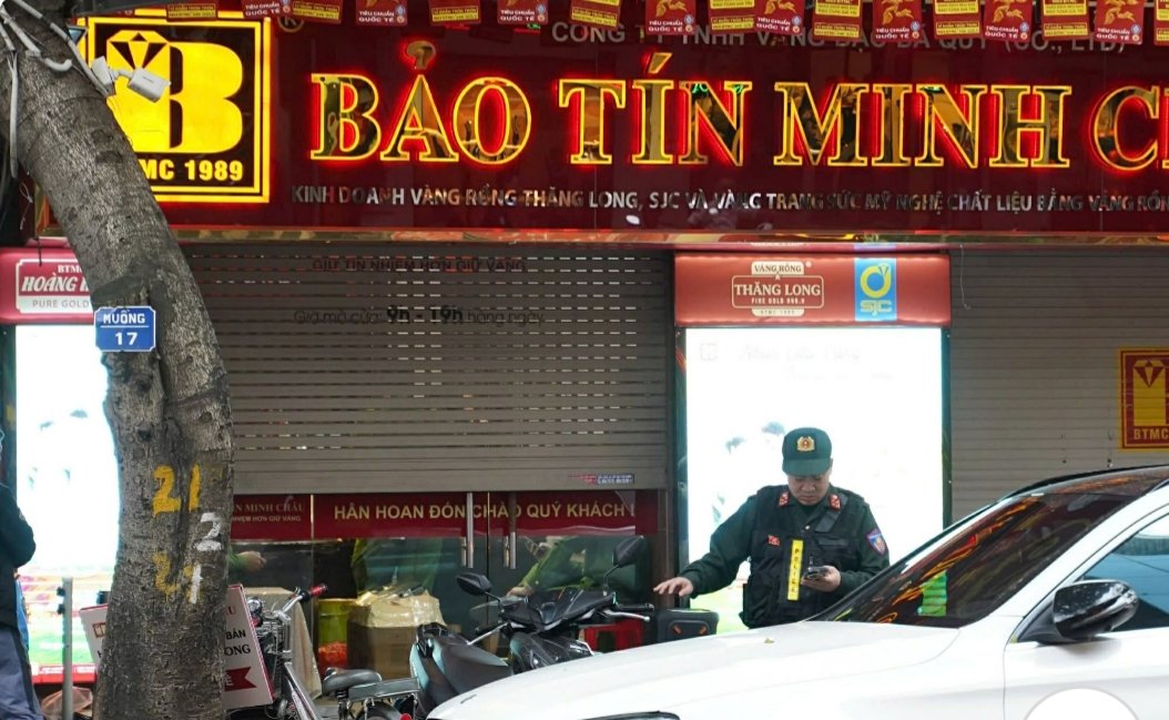 Minh Phuong tweet media