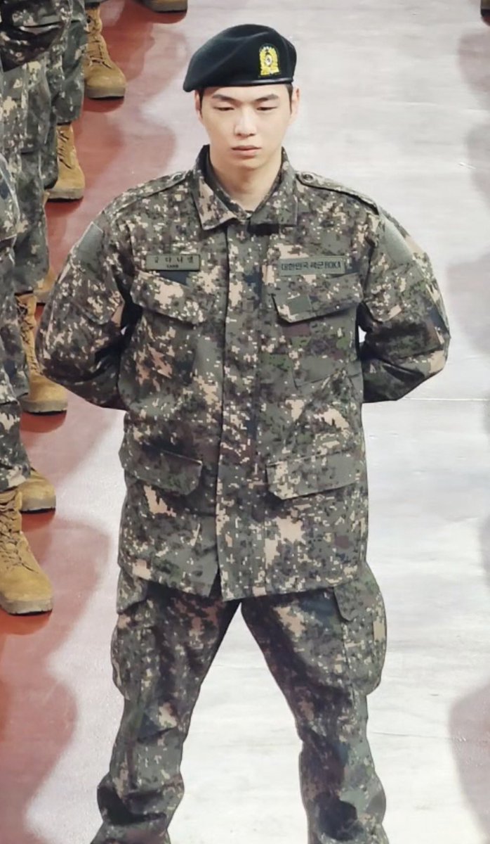 🩷qu0k🩶 tweet media