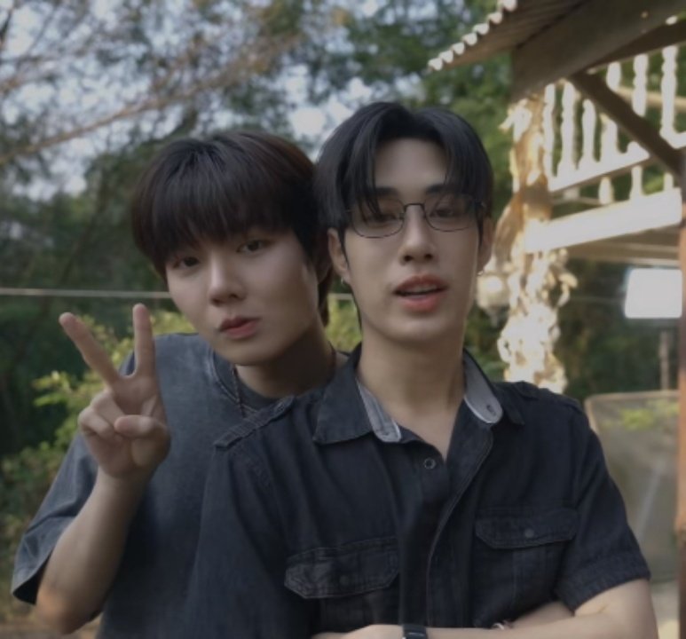 ブリン (baby bunnieman 🐇) tweet media