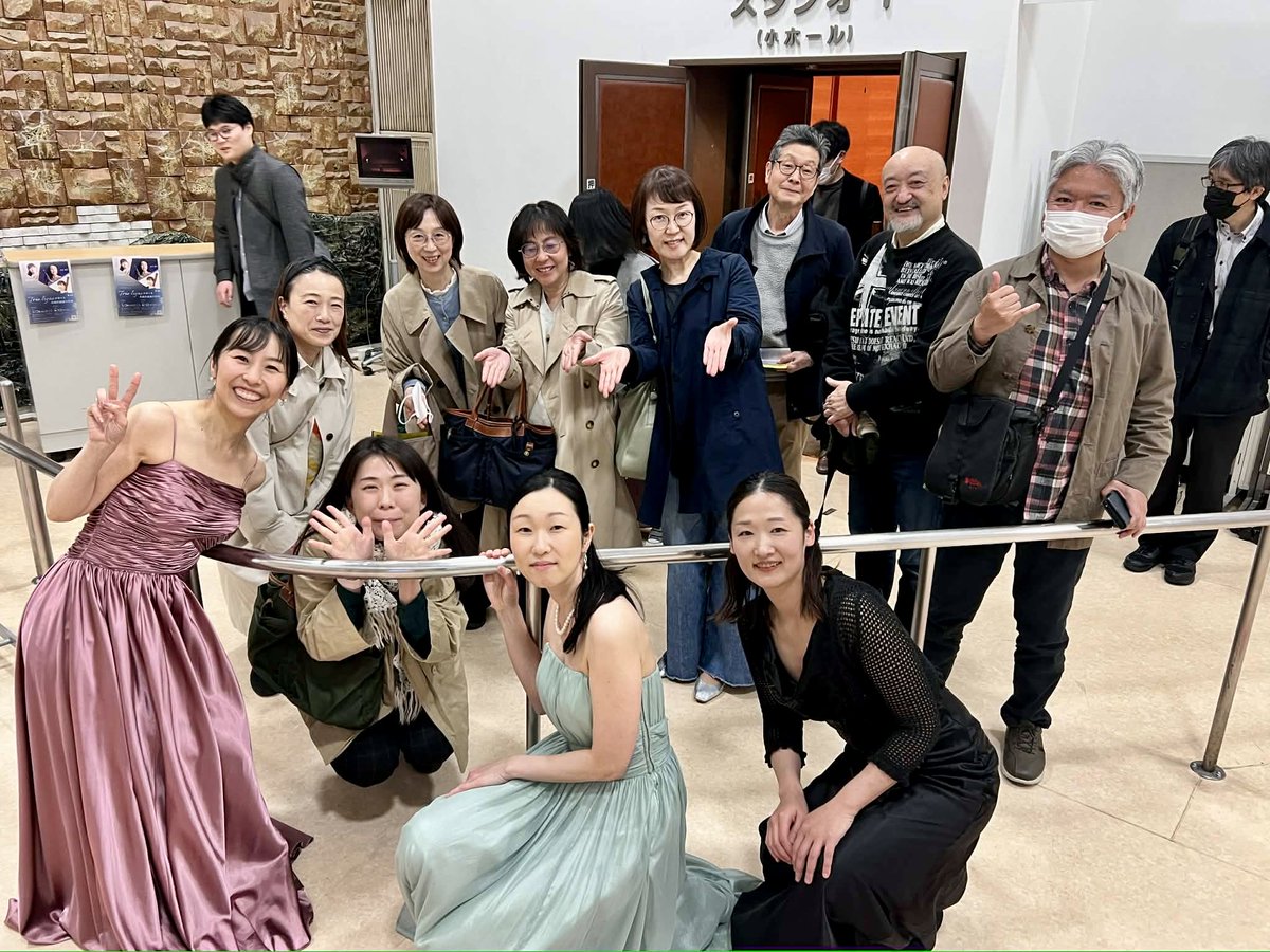 3/24トリオ・リーニュ広島公演、おかげさまで無事に終演しました！
ありがとうございました💐✨

地元での公演という事もあり、久しぶりに会えたお友達や先生も。そしてお仕事仲間の皆さんも✨
たくさんの方にご来場いただけて嬉しかったです！！

東京公演も頑張ります🎶