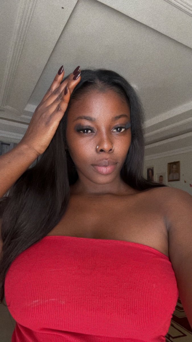 Mariaa🌹🦋 tweet media