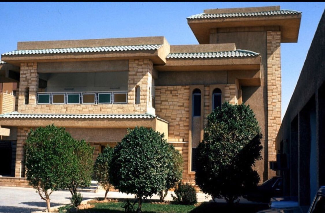 #عاشق_الماضي tweet media