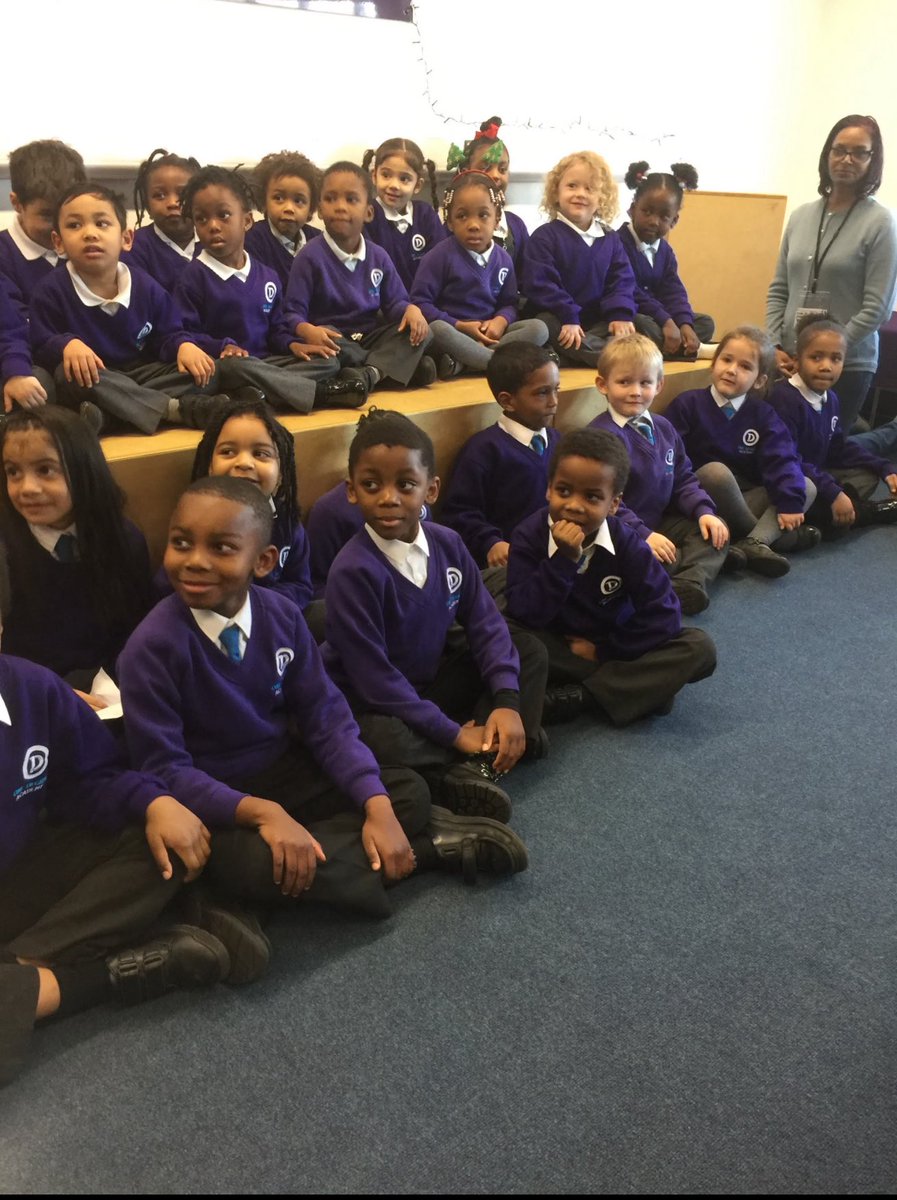 Amy Munro tweet media