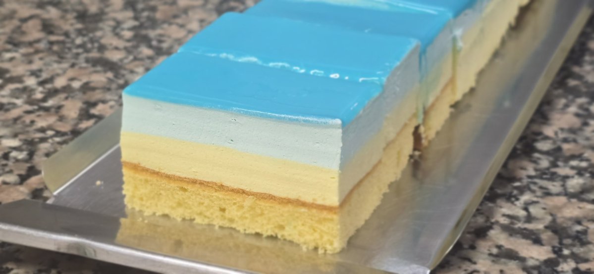 Cukrář Dlask tweet media