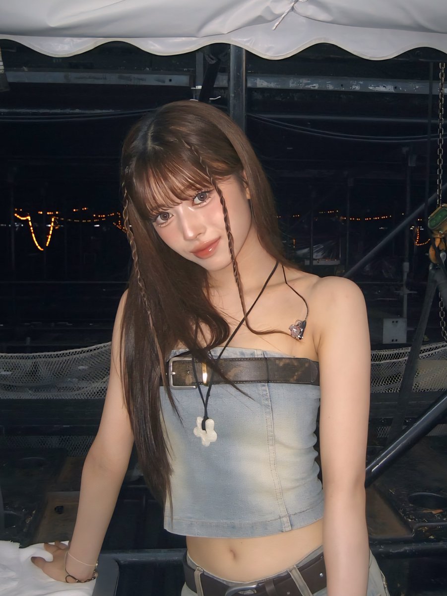リマちゃん誕生日おめでとう❤️🦙
曲のラップの時に圧倒をしてて～
そこが好きだし本当に尊敬する👏
カッコいい姿を見せているけど‥
わちゃわちゃしてる所も可愛い☺️
ギャップが凄すぎて惹かれる！！
幸せで楽しい1年になりますように🌈
#NiziU #WithU 
#HappyRIMADay
#リマとならどんな日もHappyday