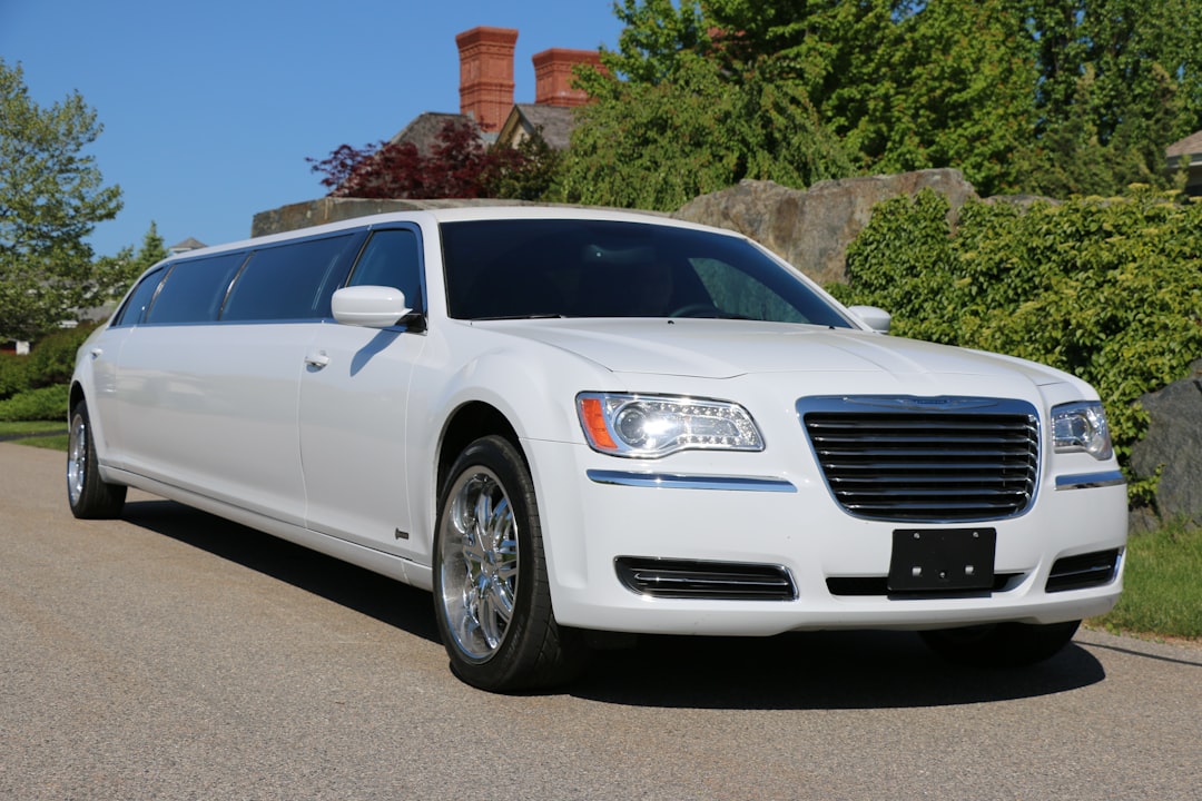 flexigocarsuk's tweet image. Need a car for your business or personal use? Flexigo has luxury vehicles ready to roll—delivered straight to your door! 🚘 Visit: flexigocars.uk #carsubscription