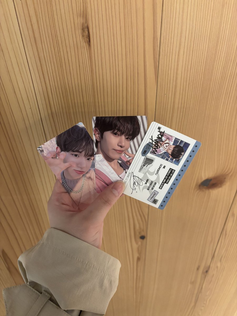 あいみ tweet media