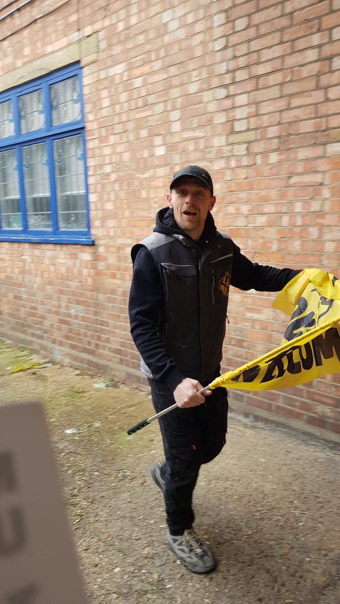 mertonsutr's tweet photo. This man grab the Refugee welcome flag off anti racists leafletters on (25.03.26, 9.20am) in front of Merton civic centre in Morden.
He spat on the flag and ran off with the flag.
It has been reported to the police as a hate  and criminal damage https://t.co/aL7SVhkRFD