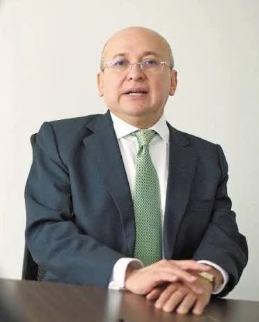 AntiSantos tweet media