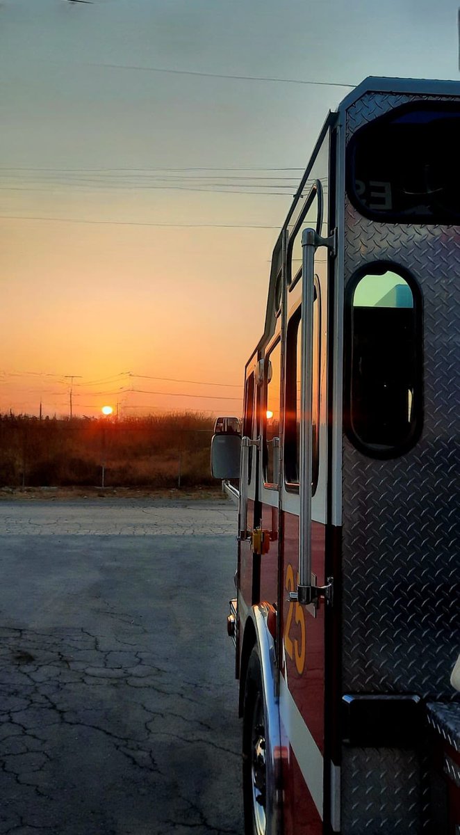 Alejandro Zuñiga/Bomberos NL tweet media