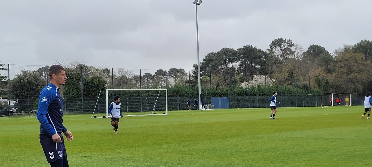 PassioNey 💙🤍 tweet media