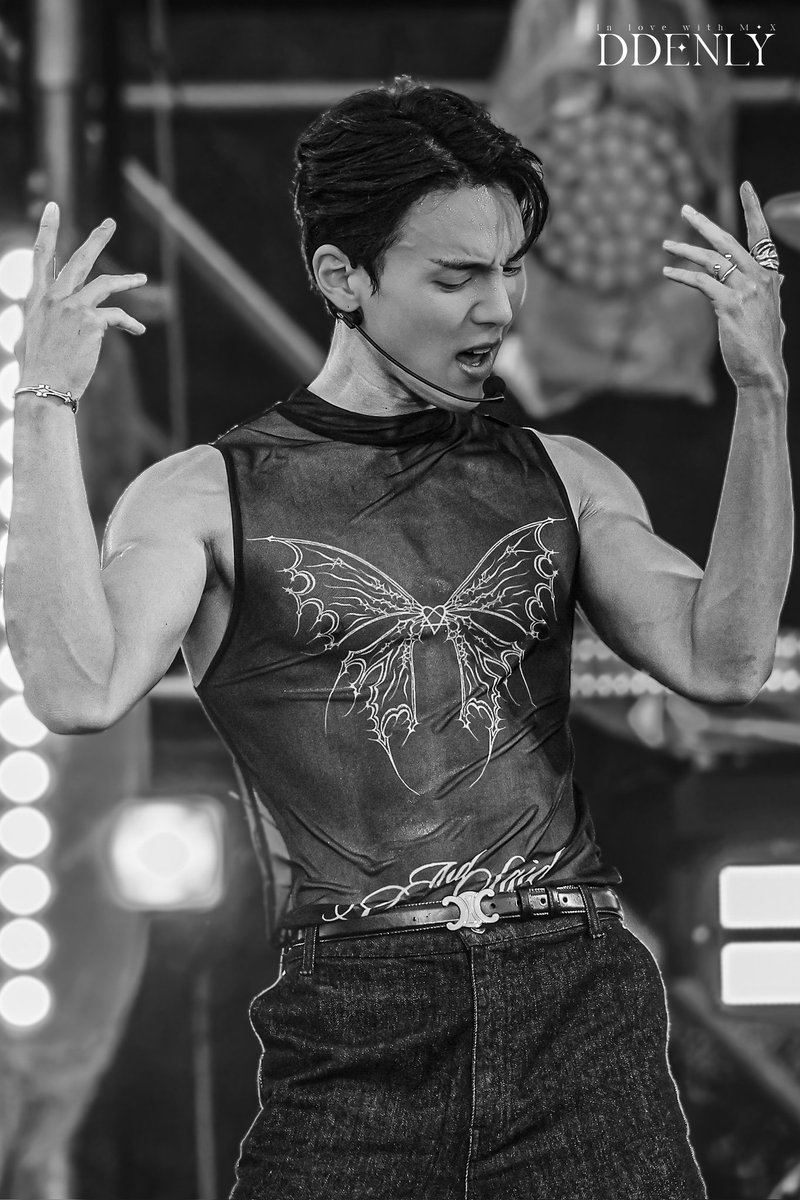 늦었지만 굿! tweet media