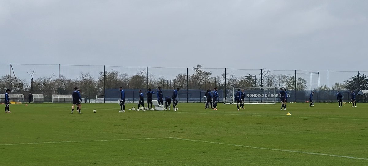 PassioNey 💙🤍 tweet media