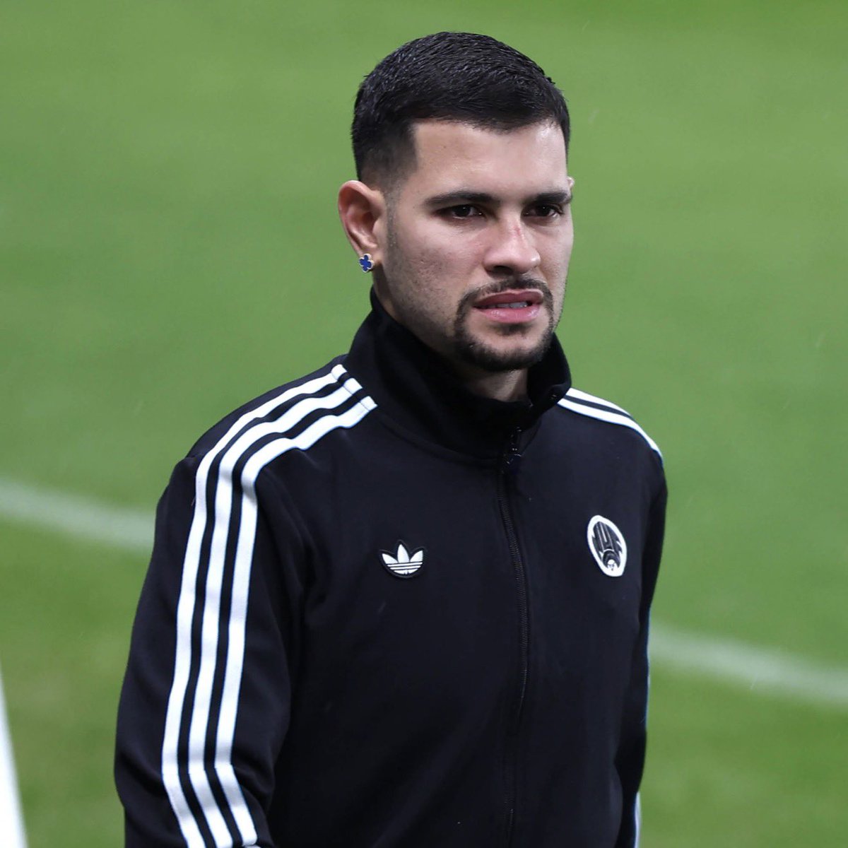 centredevils. tweet media