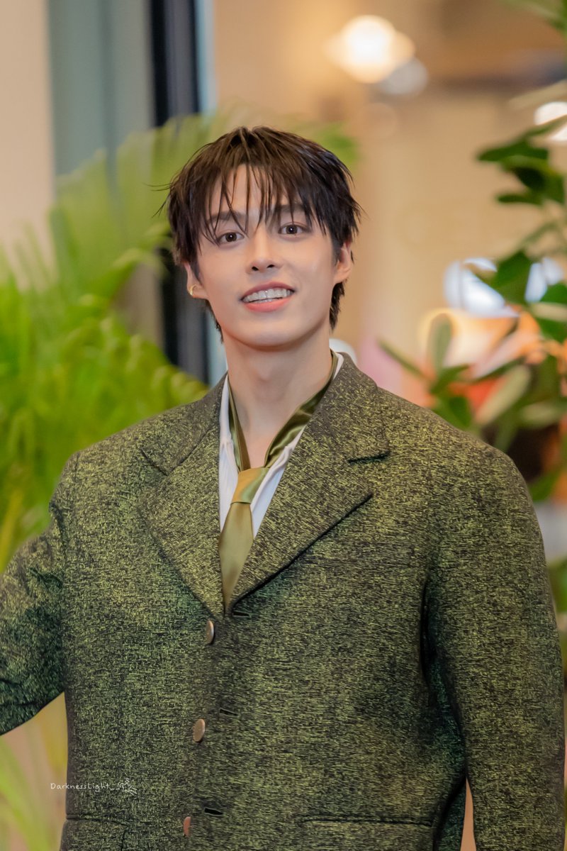 🪐⋆˚࿔ 𝐃𝐚𝐫𝐤𝐧𝐞𝐬𝐬𝐋𝐢𝐠𝐡𝐭 𝜗𝜚˚⋆✮🐰 tweet media