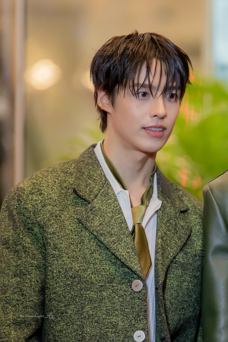 🪐⋆˚࿔ 𝐃𝐚𝐫𝐤𝐧𝐞𝐬𝐬𝐋𝐢𝐠𝐡𝐭 𝜗𝜚˚⋆✮🐰 tweet media