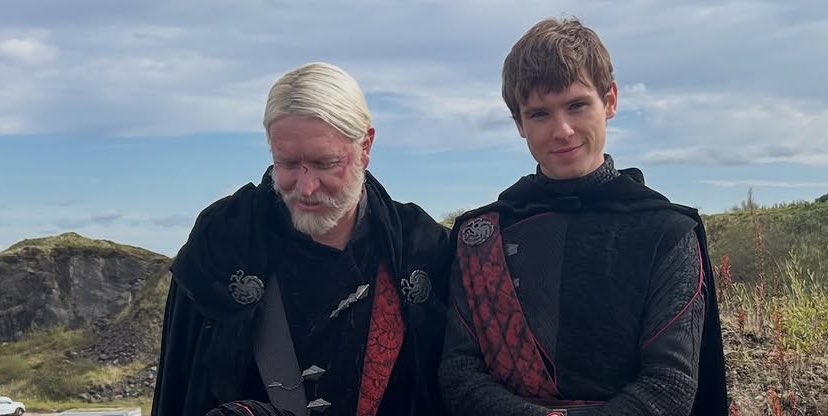 thinking about that time i said maekar marries valarr as a way to atone for killing his father baelor