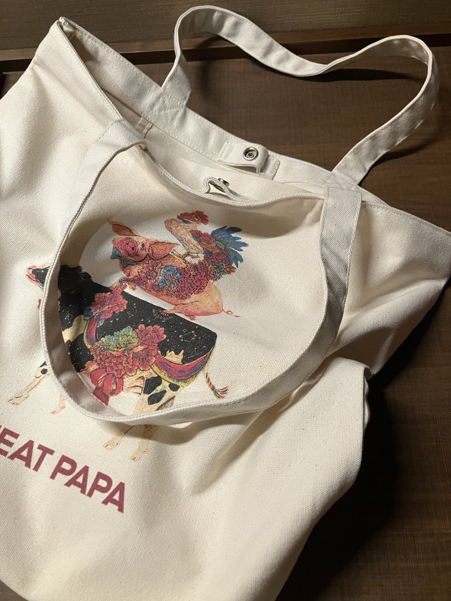 岡山県津山市のおにくやさんMEAT PAPAさんがなんとUNIQLOとコラボ