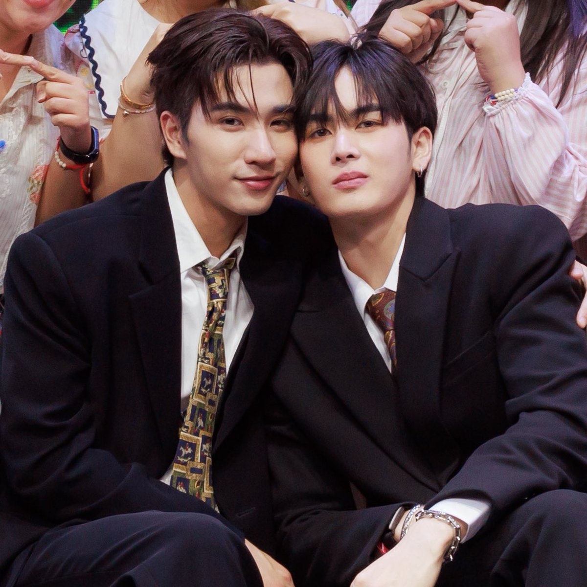 paww🍎 tweet media