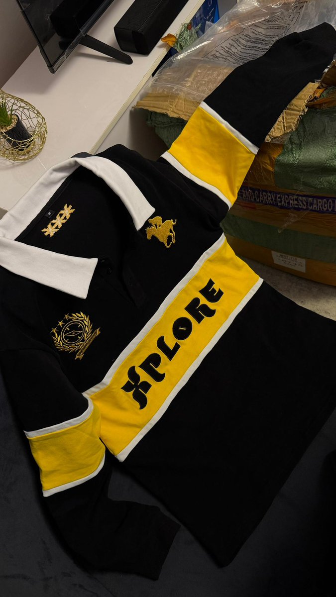 Mr. 𝐗 🧭 tweet media