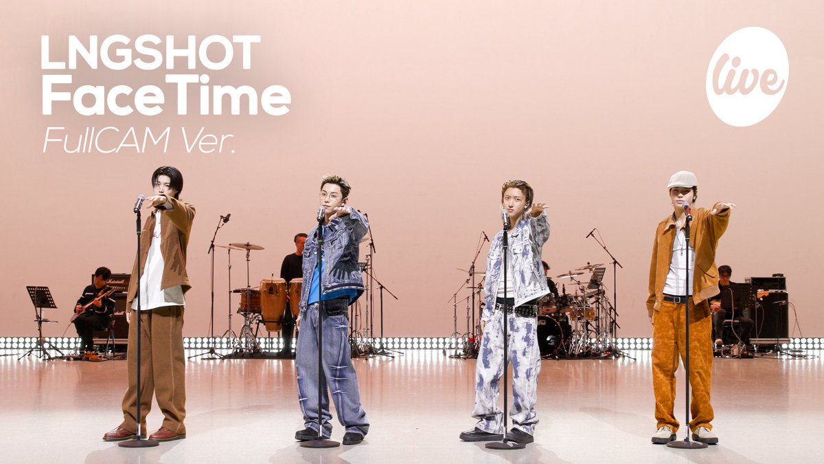 it's Live tweet media