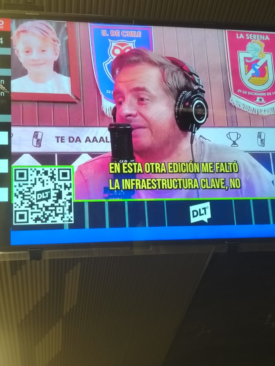 desperate cry tweet media