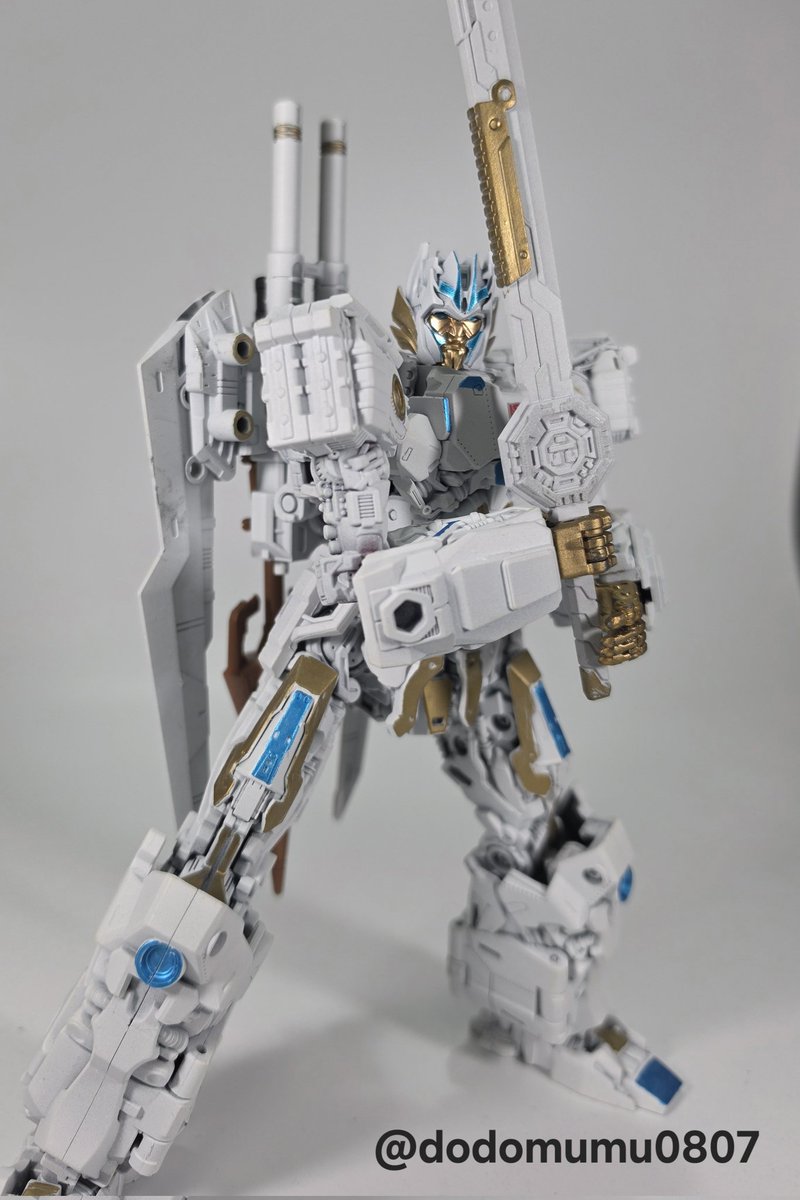 DS (でぃーえす) tweet media