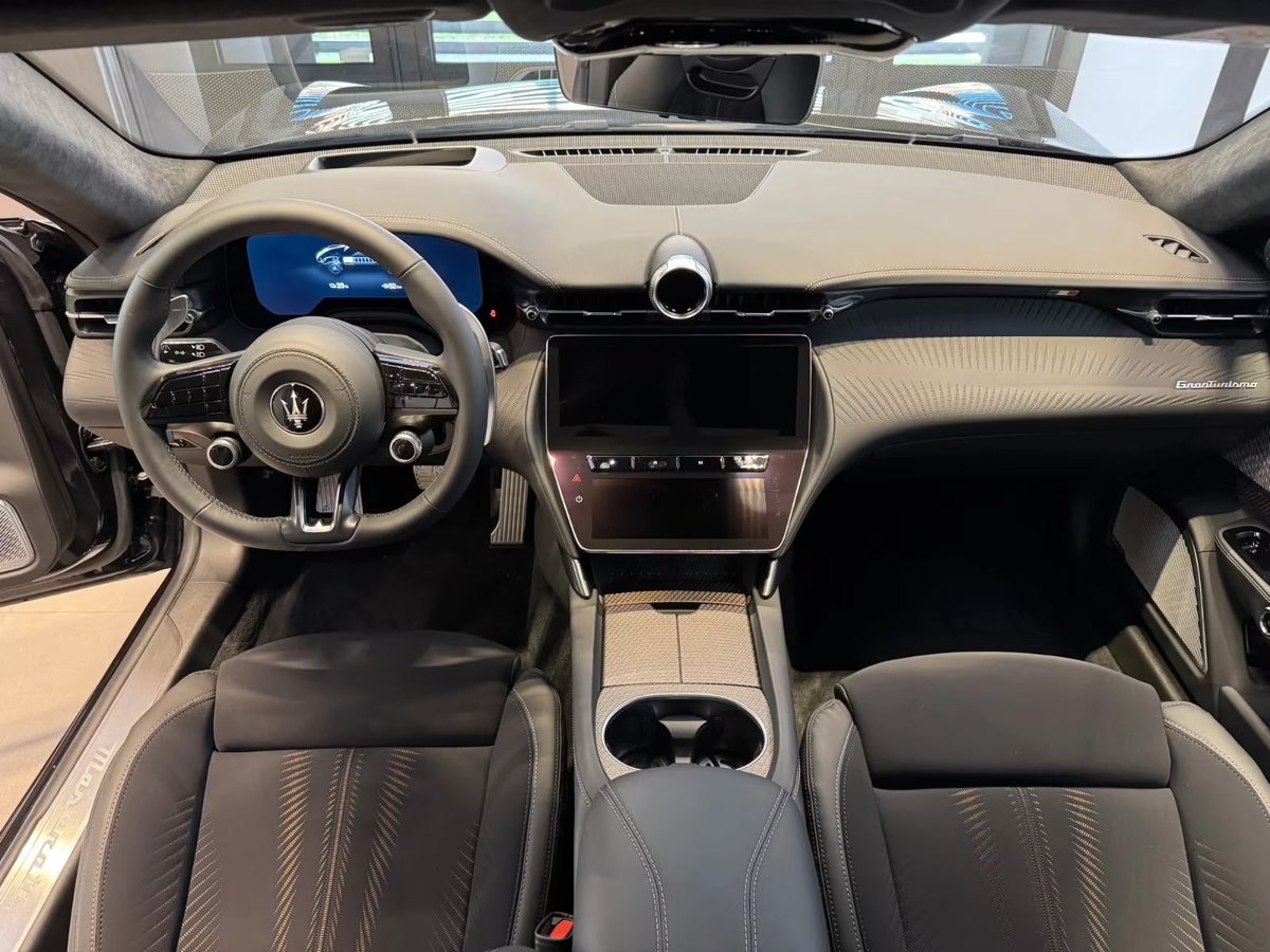 Auto Elite tweet media