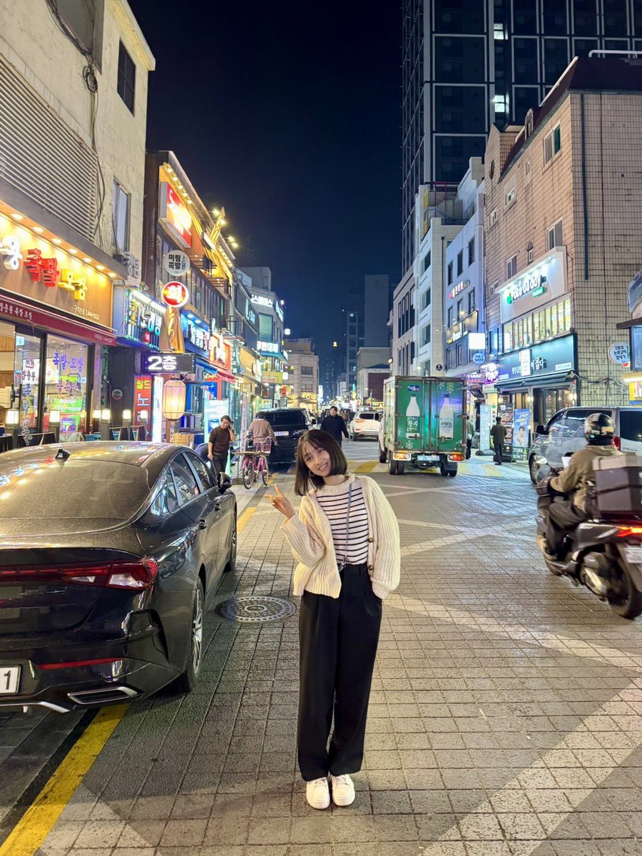 Ayana Shahab tweet media