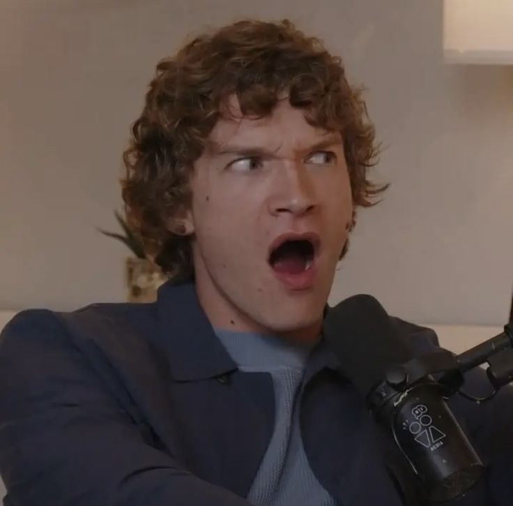 Connor Storrie En Español tweet media