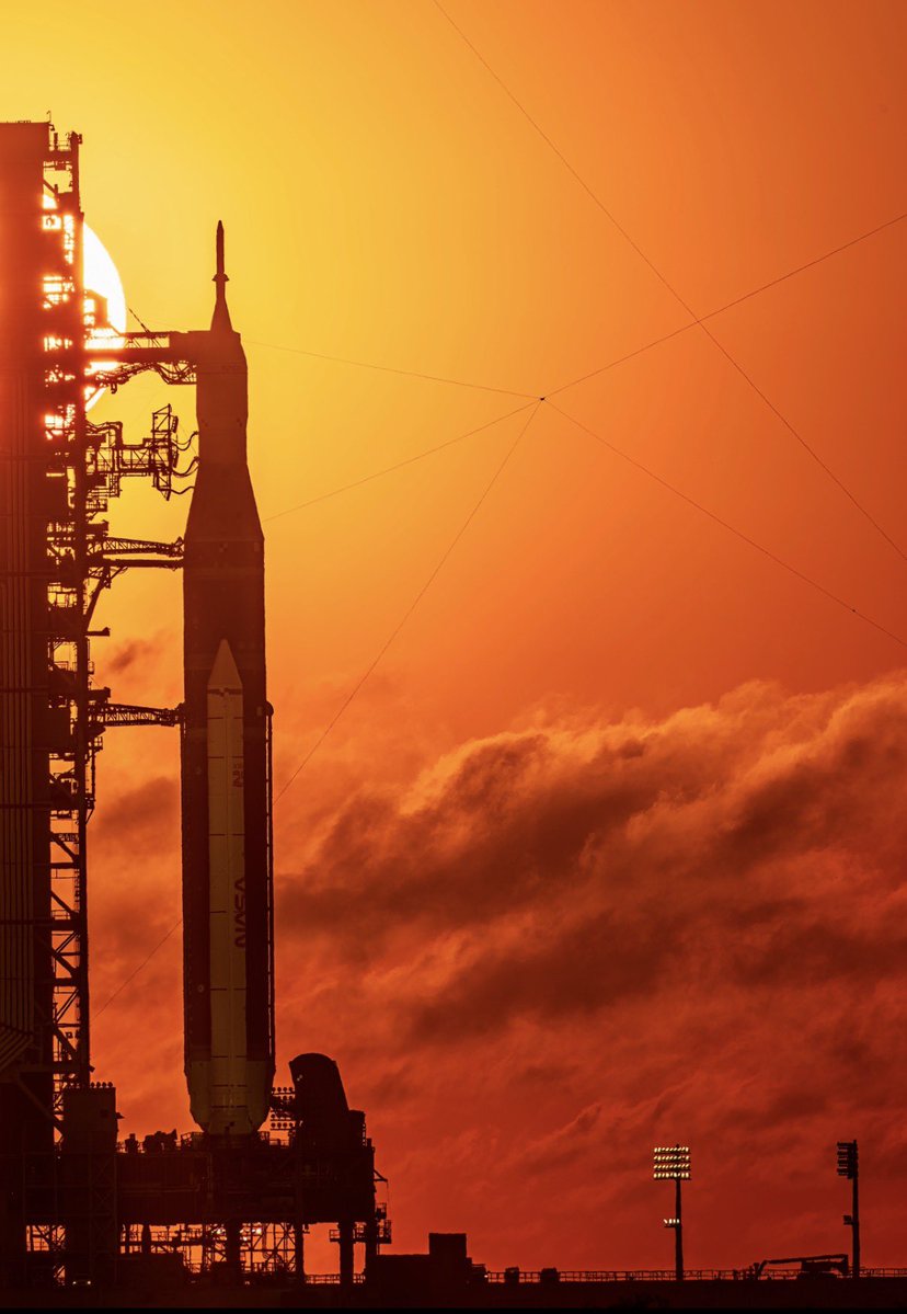 Erik Kuna 🚀 tweet media