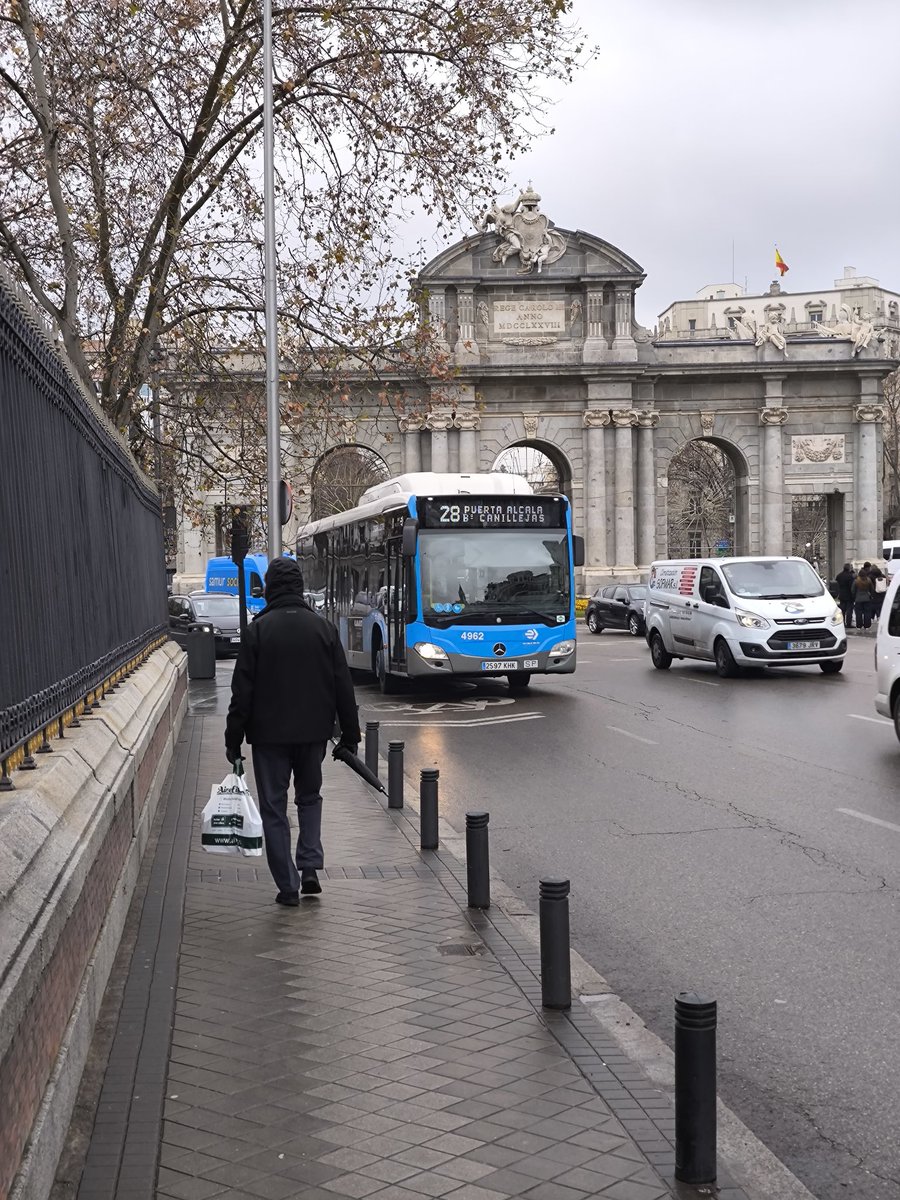 𝑻𝒐𝒏𝒊 🚂 tweet media