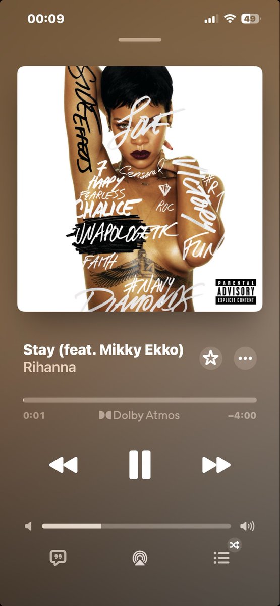 milo #LongLiveEm tweet media