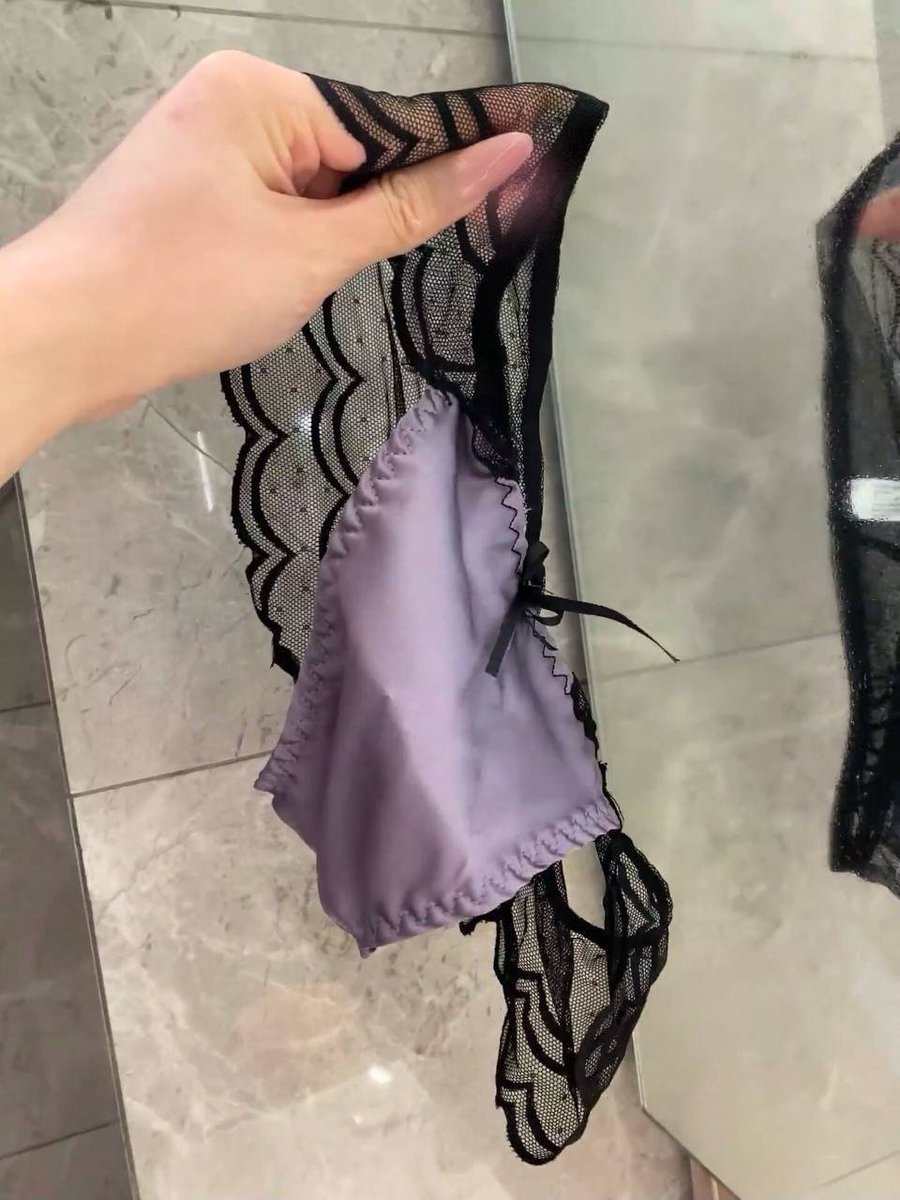 跟上次认出我的那个粉丝约拍，他一直在夸蝴蝶翅膀好看，其实有些美不是一眼能看懂的要慢慢靠近，才会心动🦋