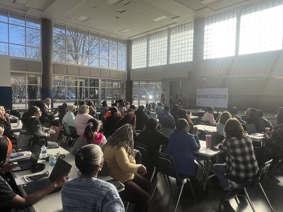 N.Booker tweet media