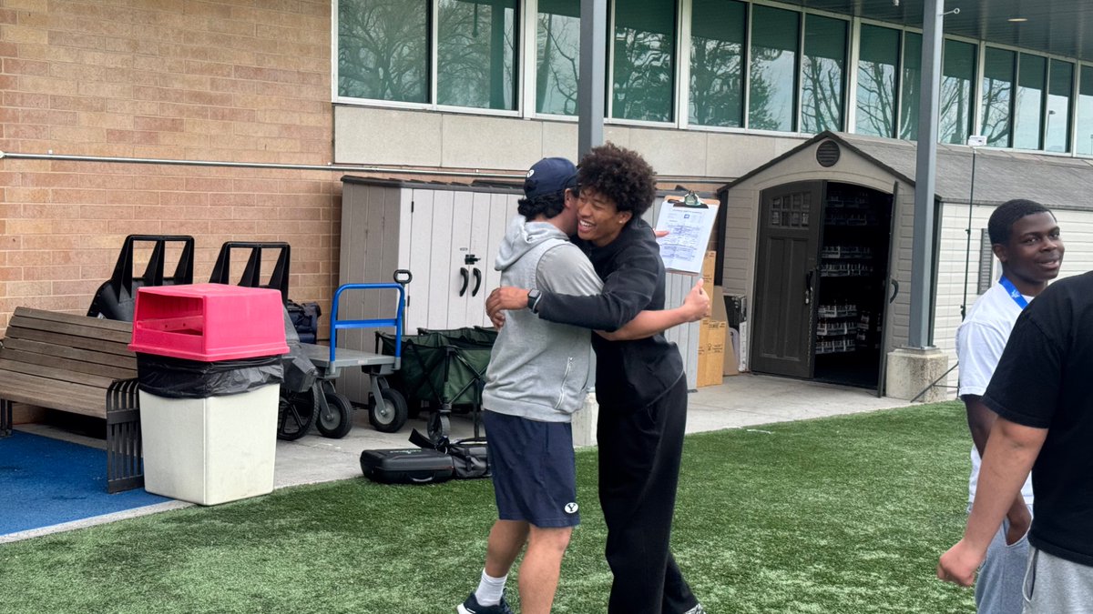 Omarian Sanders tweet media