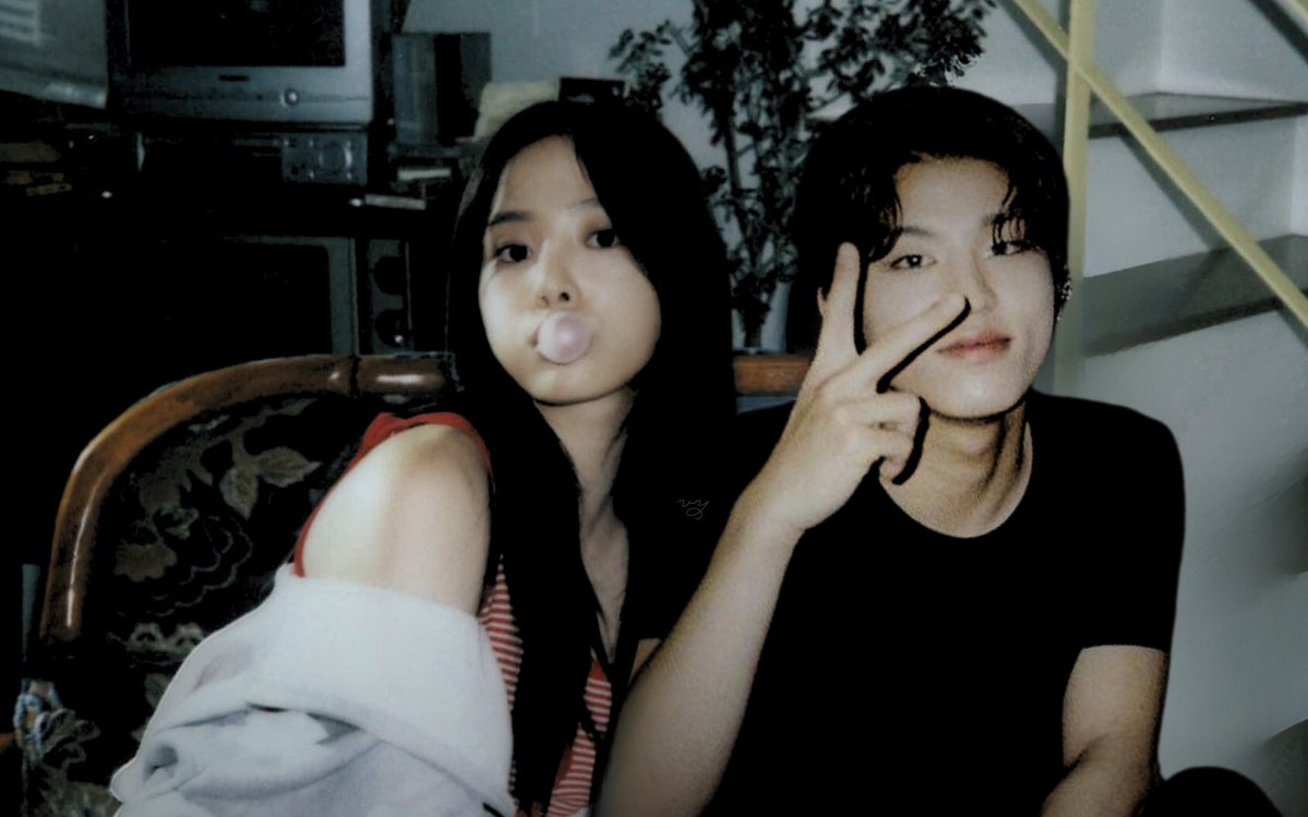 livy ఇ tweet media