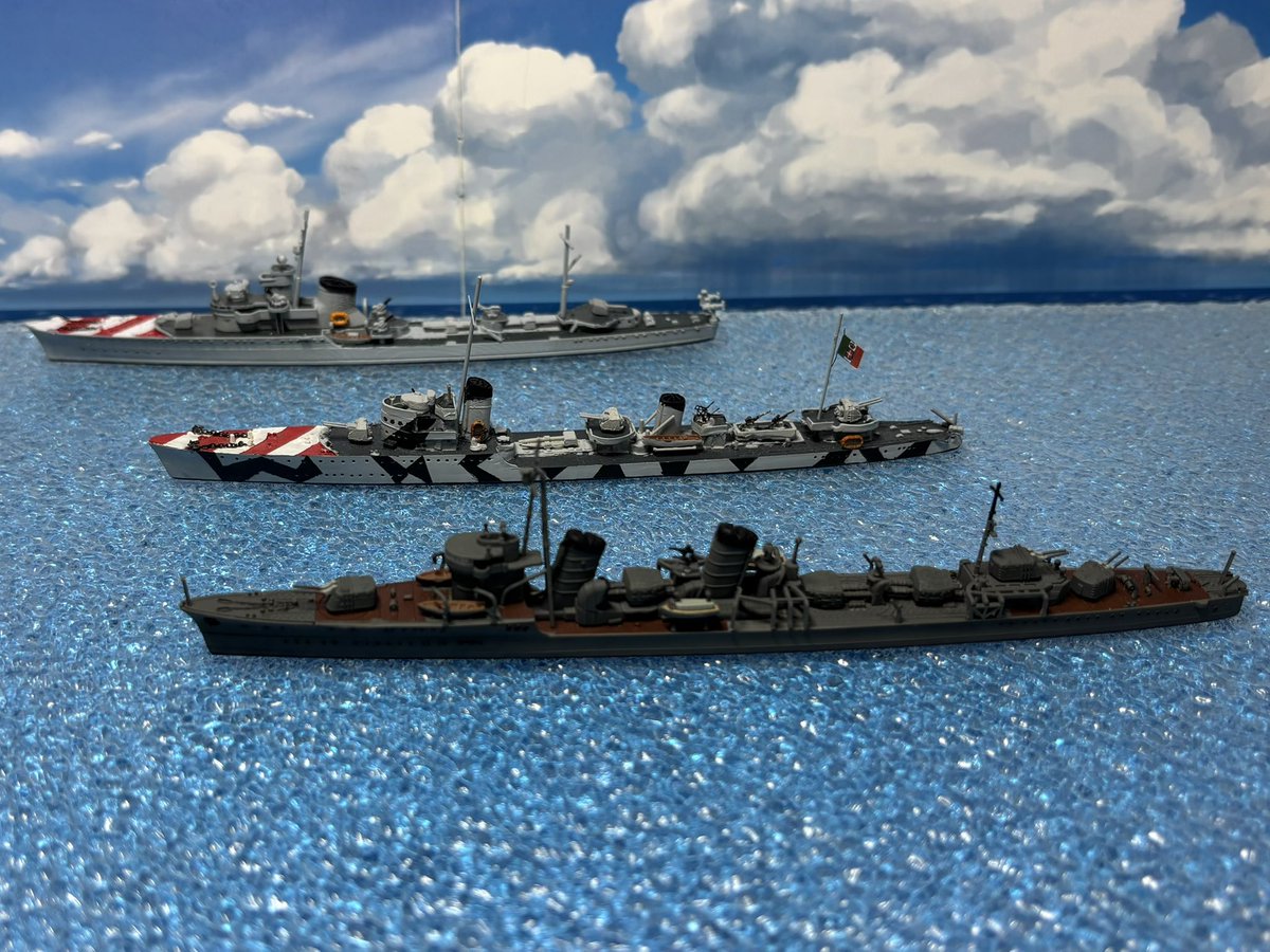 夜想亭@C107一日目(火)東7-U21b tweet media