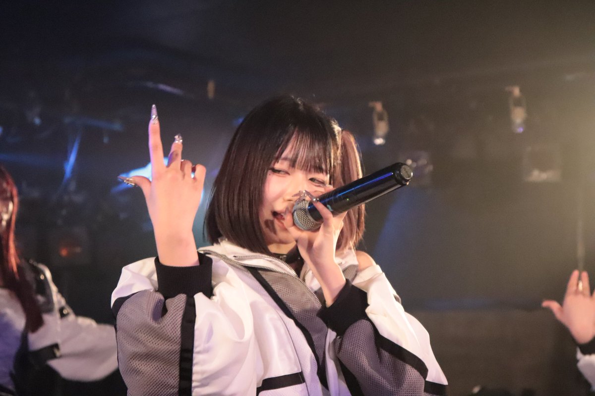 グラモン tweet media