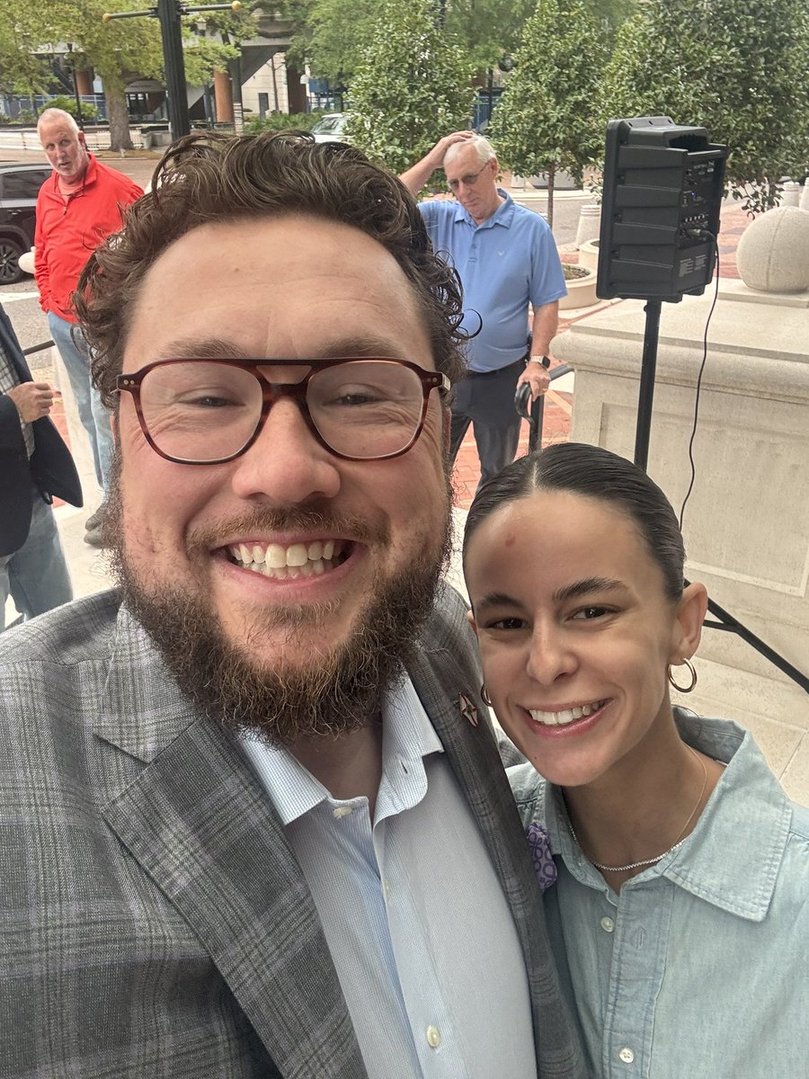 Jacksonville Young Republicans tweet media