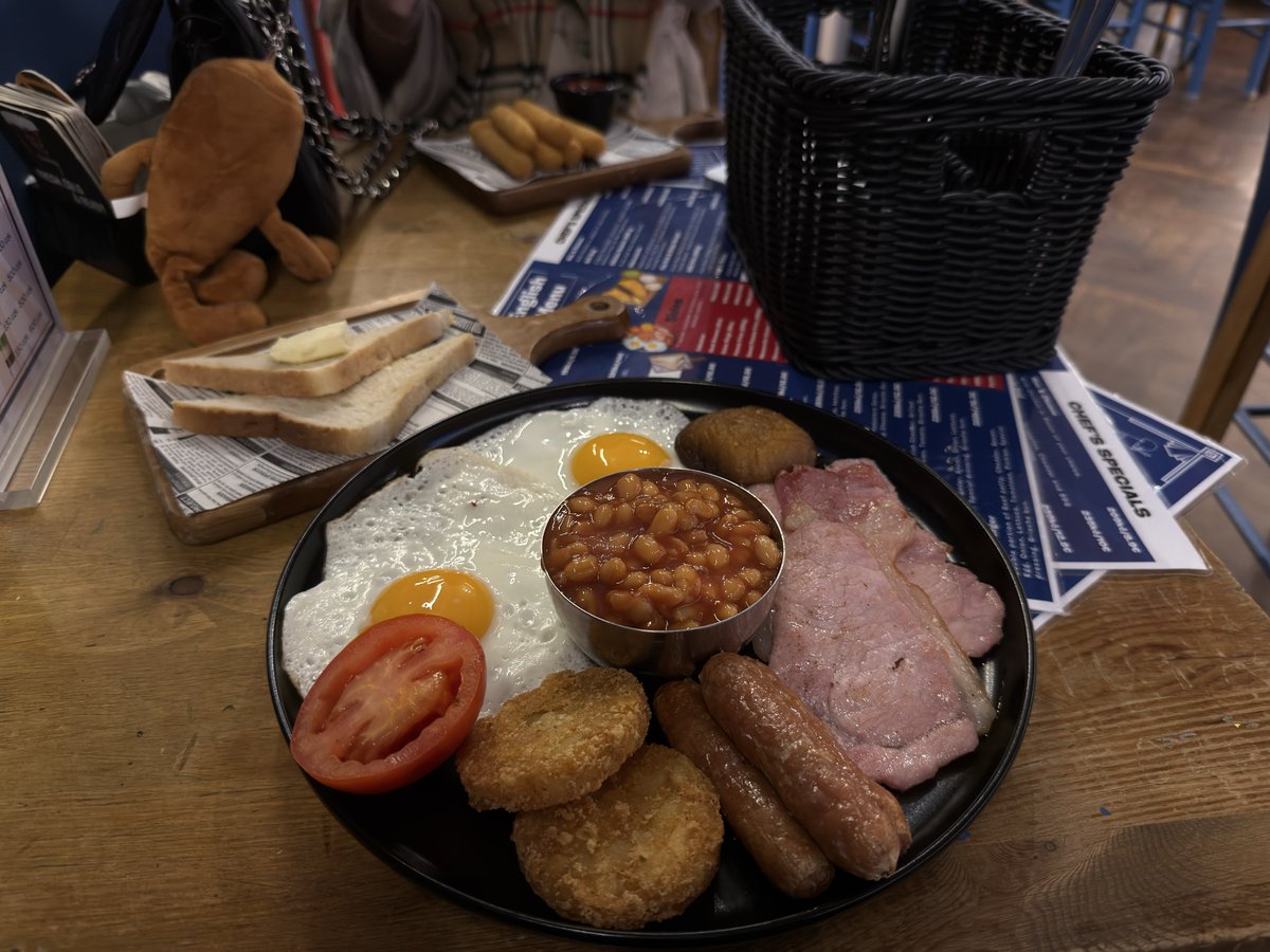 aptos gooner tweet media